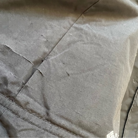 Columbia Insulated Ski Pant - Picture 9 of 12